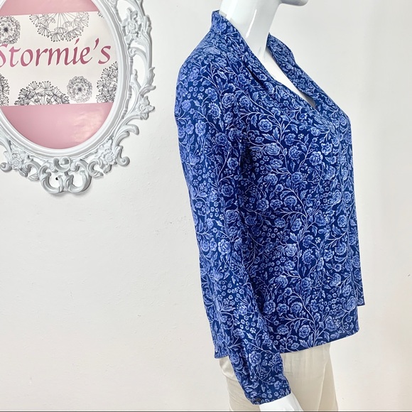 Tahari / Floral Blue White Long Sleeve - Picture 4 of 8